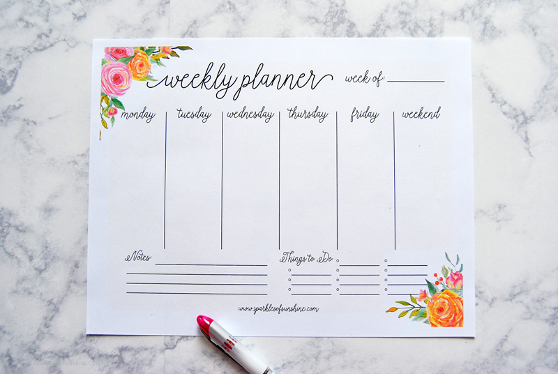 Free Printable 2017 Monthly Calendar and Weekly Planner